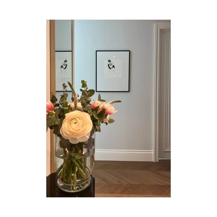 tableau décoratif dans un couloir entrée