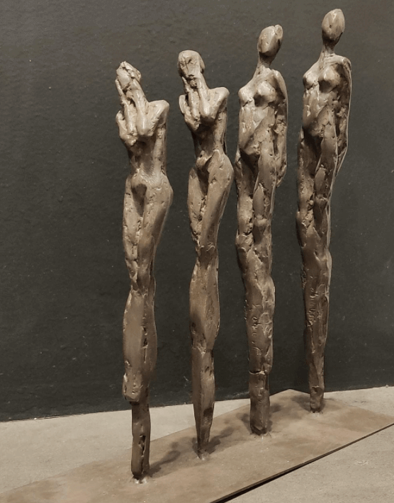 artiste sculpteur carré d'artistes comme alberto giacometti