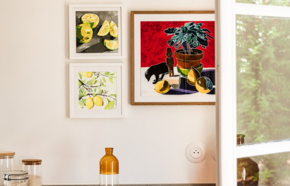 Buy a painting by price Carré d'artistes